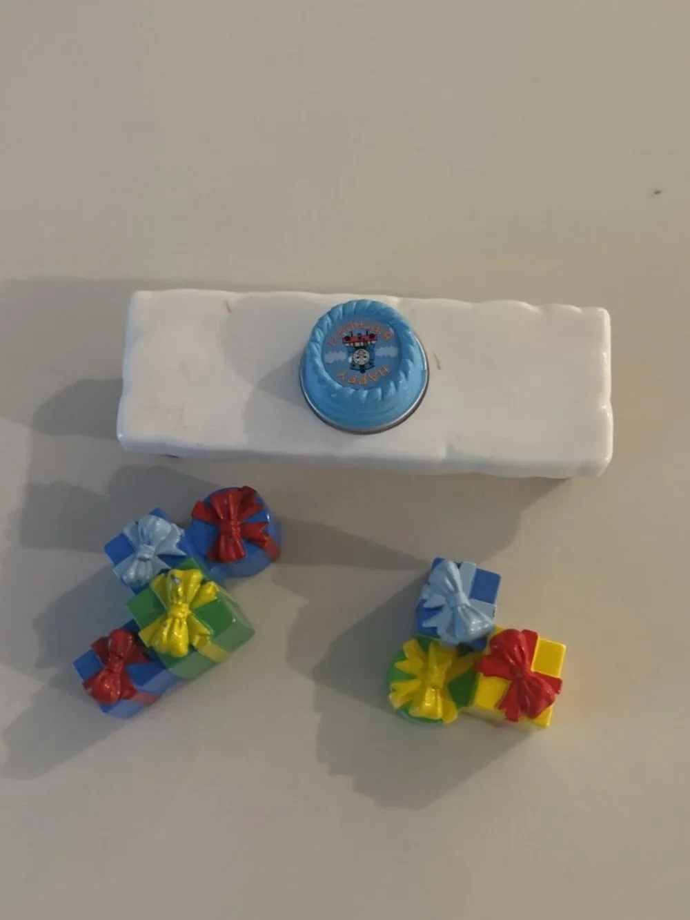 Thomas The Train Happy Birthday Train Set Cake Table Gifts Toy Miniature Rare